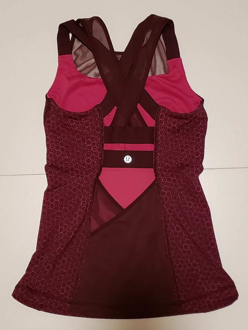Lululemon Size 4 XS Ready Set Sweat Tank Top Star Pixel Raspberry Racerback Bra